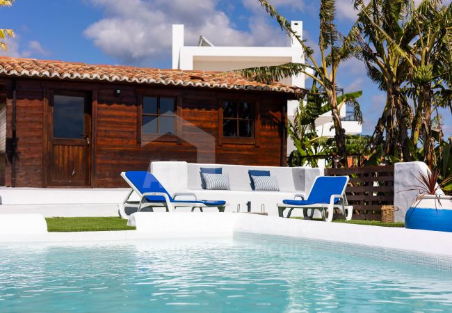 Villa in Ericeira - Casa Azul da Relva by ACasaDasCasas Villa in Ericeira - Casa Azul da Relva by ACasaDasCasas
