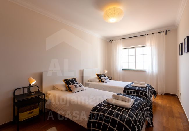 Terraced House in Ericeira - Lina's House by ACasaDasCasas Terraced House in Ericeira - Lina's House by ACasaDasCasas