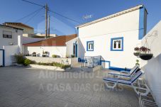 House in Ericeira - Casa Aconchego by ACasaDasCasas