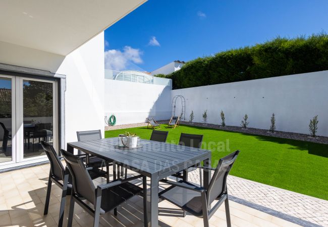  in Carvoeira - Villa Canto da Baleia by ACasaDasCasas