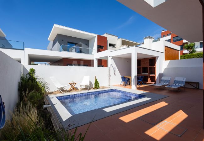 Villa in Ericeira - Villa Terracota by ACasaDasCasas Villa in Ericeira - Villa Terracota by ACasaDasCasas