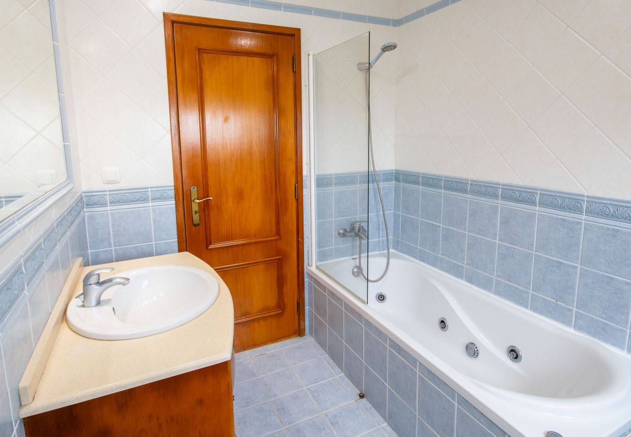 Villa in Ericeira - Casa dos Minaus  by ACasaDasCasas Villa in Ericeira - Casa dos Minaus  by ACasaDasCasas