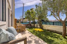 Villa in Ericeira - Casa dos Minaus  by ACasaDasCasas